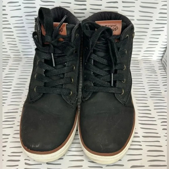 Penguin High Top‎ Boot Sneakers Youth size 3 - Picture 3 of 9